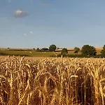 Le Moulin Des Valignards - D'hotes 3* Ebreuil