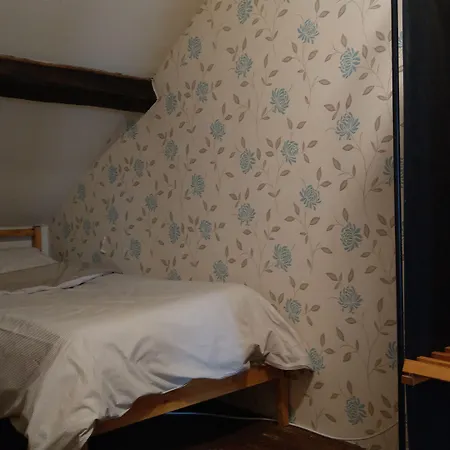 Le Moulin Des Valignards - D'hotes Nocleg ze śniadaniem Ebreuil