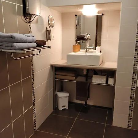 ベッド・アンド・ブレックファスト Le Moulin Des Valignards - D'hotes エブルイユ