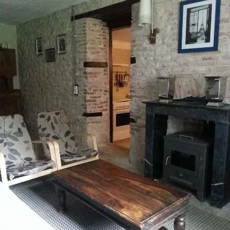Le Moulin Des Valignards Bed & Breakfast
