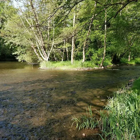 Nocleg ze śniadaniem Le Moulin Des Valignards - D'hotes Ebreuil